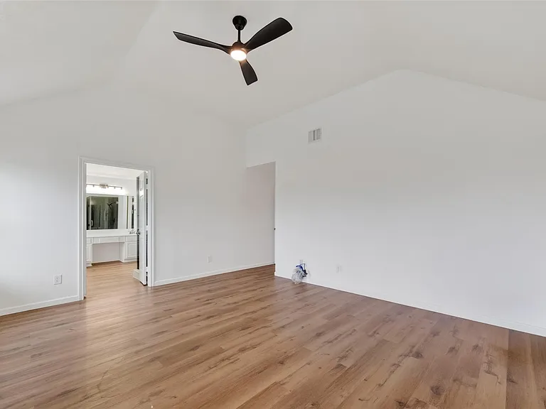 7403 Oak Walk Dr — Photo 30