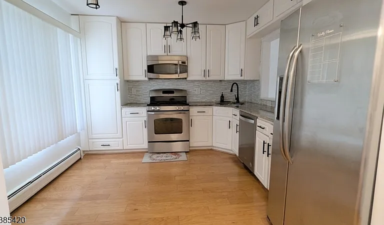 13 Stryker Ct — Photo 7
