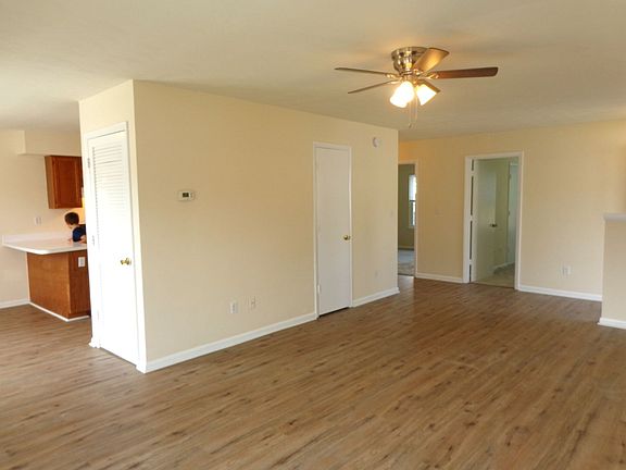 2nd image of 4636 Coronet Ave #A