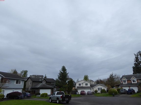 4th image of 20208 125th Street Ct E