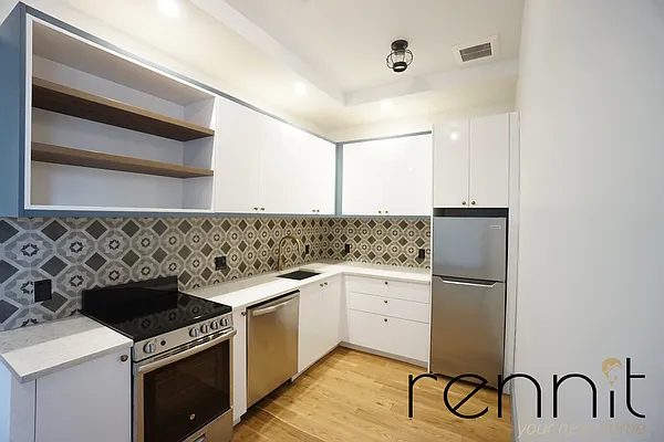 Rented by Rennit Inc. | media 49