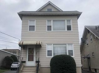 20 May St, Wallington, NJ 07057