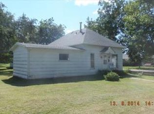 90 Sargent St, Akron, IA 51001