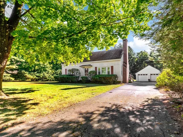 315 Newman Ave, Seekonk, MA 02771