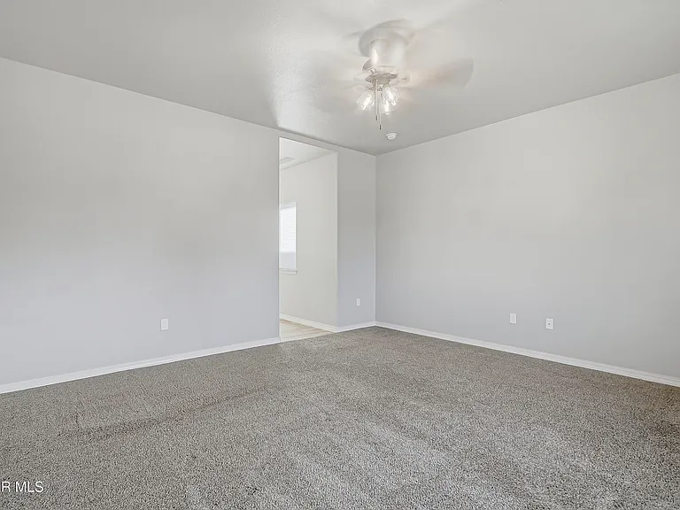 14844 Sunny Land Ave — Photo 20