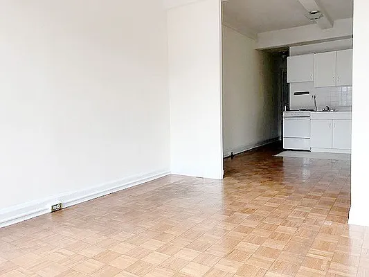 Rented by AJ Clarke | media 4