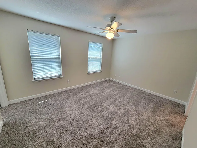 3974 Grove Park Dr — Photo 9