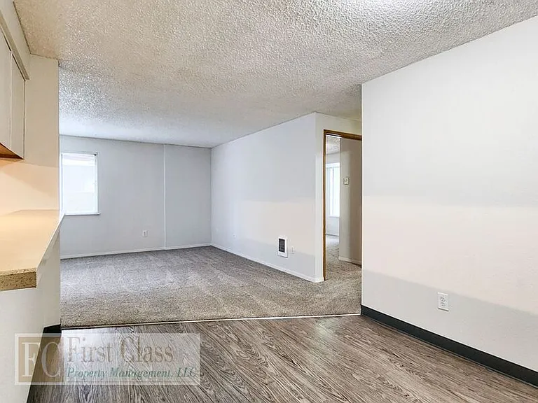 4838 SW Murray Blvd — Photo 11