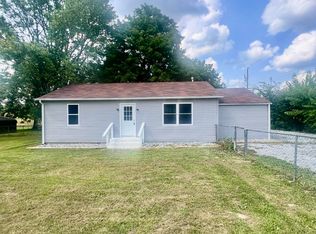 497 Craig Ln, Raymondville, MO 65555