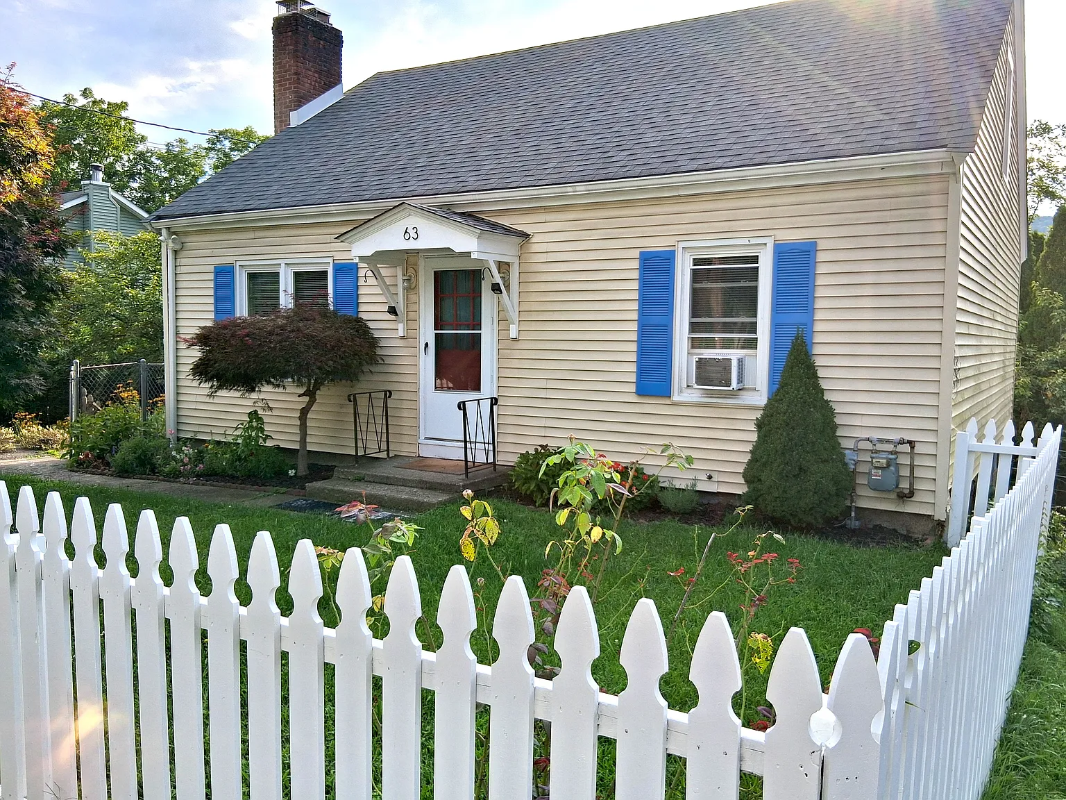 North Rd, Highland — Photo 1