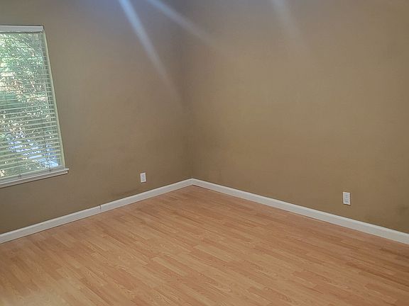 5th image of 2689 Lone Bluff Way