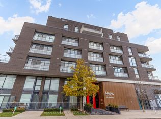 205 Manning Ave #417, Toronto, ON M6J0E2