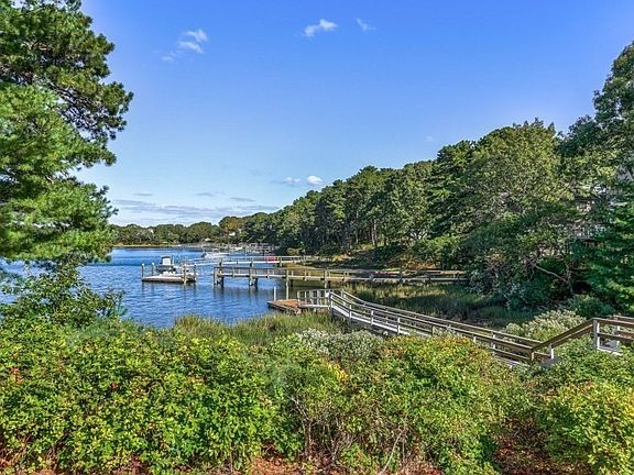 2nd image of 80 Summersea Rd