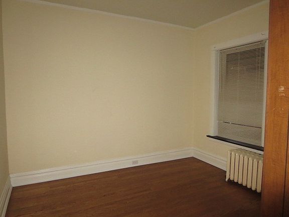 4th image of 7352 S Coles Ave #1