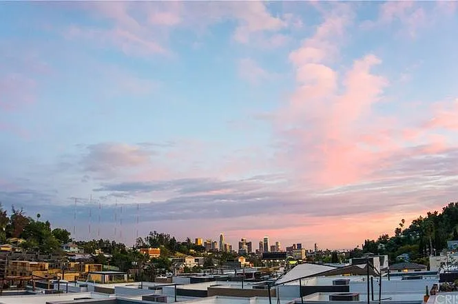 Private Rooftop View of Downtown