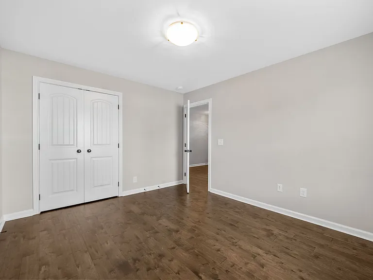 805 Waldon Ct — Photo 23