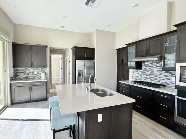 16750 Coyote Bush Dr #74, San Diego, CA 92127