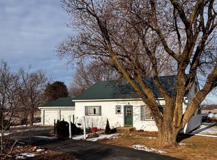 16319 Ideal Rd, Thomson, IL 61285