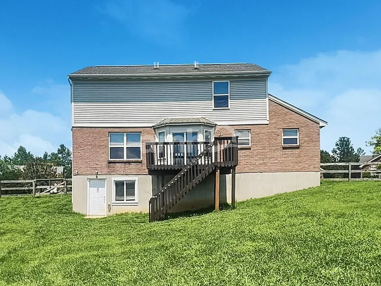 10529 Williamswoods Dr — Photo 16