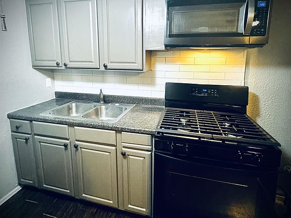 4th image of 235 Kelsey Ave APT 2