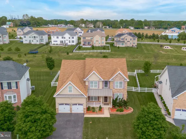 1222 Caitlin Way, New Castle, DE 19720