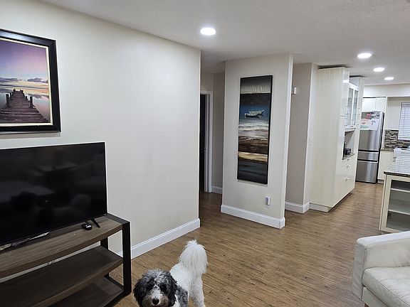 2nd image of 3011 Pinellas Point Dr S