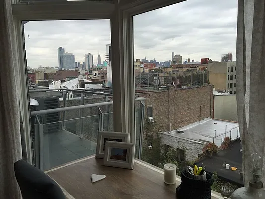 Rented by Grand & Co. | media 48