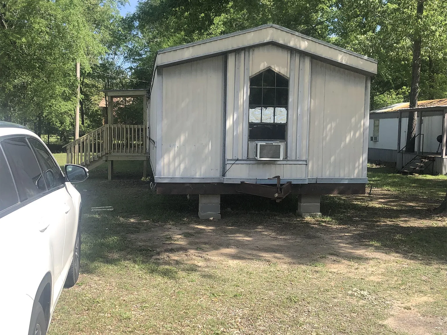 222 Bawcom unit 3 - 2 — Photo 1