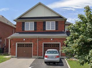 152 Hummingbird Dr, Toronto, ON M1X 1Y1