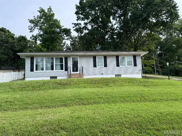 (undisclosed Address), Pevely, MO 63070