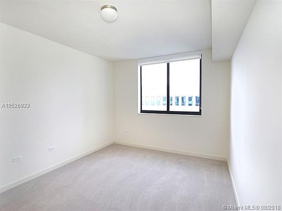 5th image of 999 SW 1st Ave APT 3015