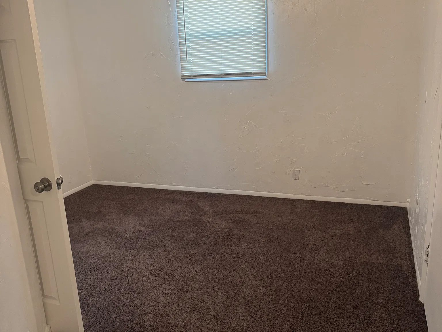 4 bed, 1133 sqft, $1,400 — Photo 4