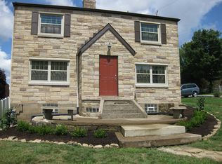 733 Irwin Dr, Pittsburgh, PA