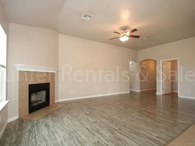 2704 Uvero Alto Dr — Photo 6