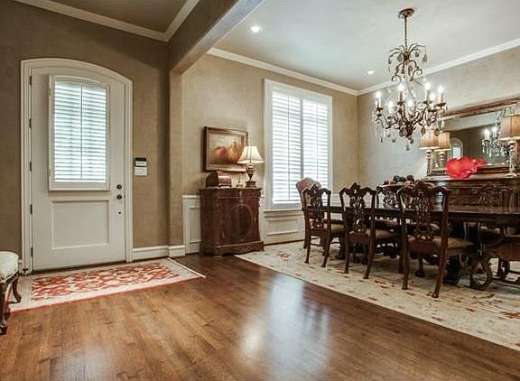 3rd image of 5804 Portsmouth Ln