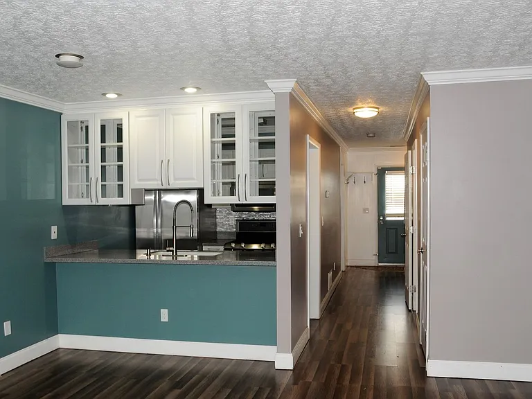 4705 Athalia Dr — Photo 3