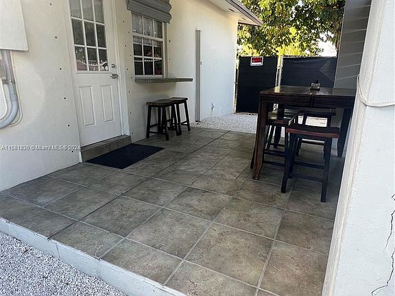 3rd image of 1075 NE 12th Ave
