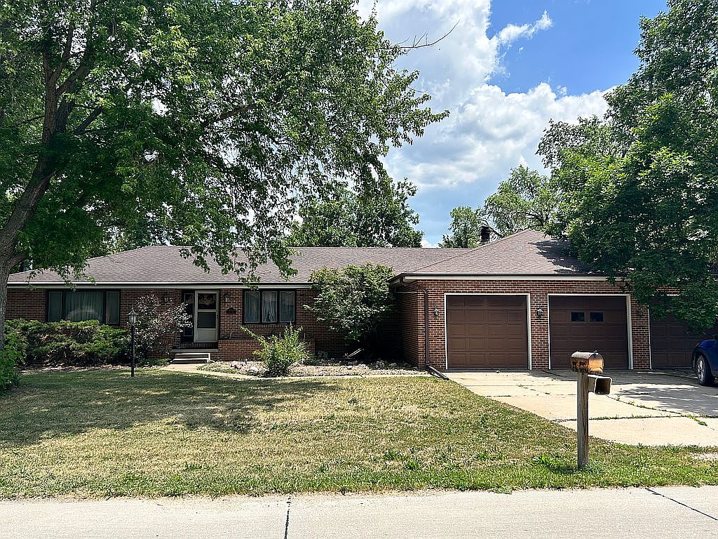4210 Prairie Rd, Fremont, NE 68025 Zillow