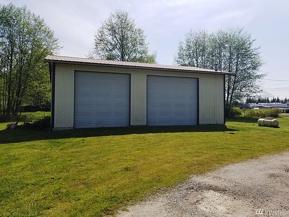 Looking South from driveway at shop.  Fruitland Road is to the immediate right ( West ) 