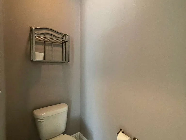 5010 Maggie Ln — Photo 8
