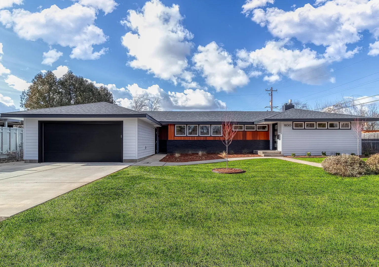 Beautifully Redesigned Home in Quiet Neighborhood — Photo 1