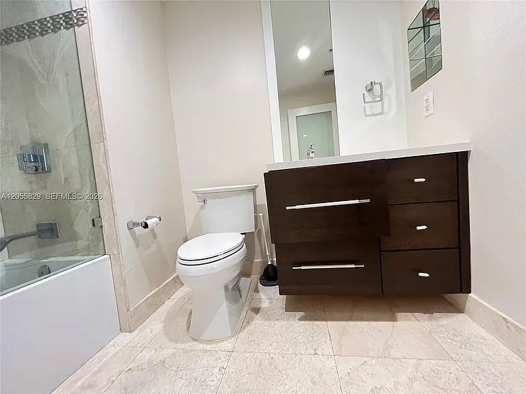 10 Aragon Ave #614 — Photo 18