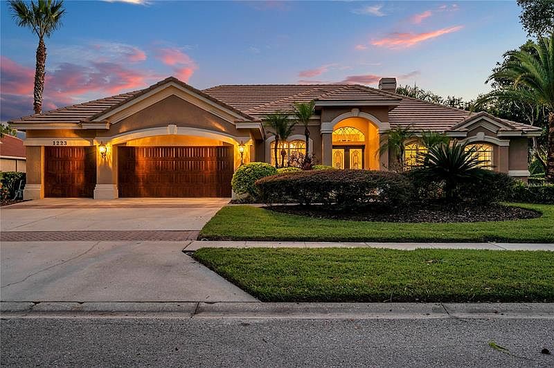 1223 Oxbridge Dr, Lutz, FL 33549 Zillow
