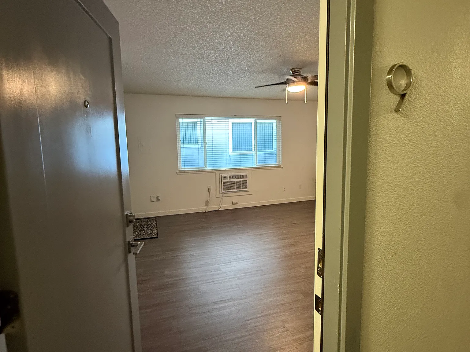 1 bed, $1,545 — Photo 3