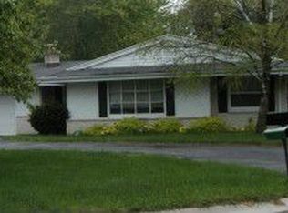 7370 N Bethmaur Ln, Milwaukee, WI 53209