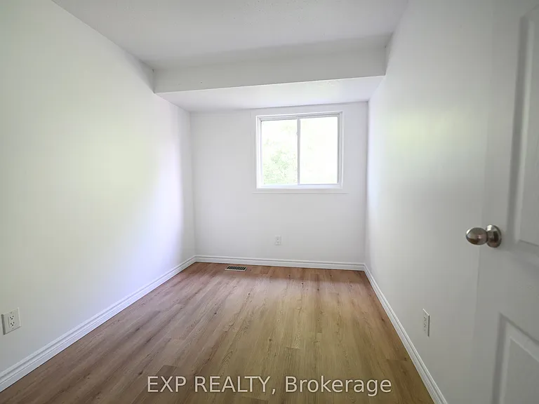 2697 Pimlico Cres #42 — Photo 8