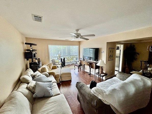 395 Redding Rd APT 89