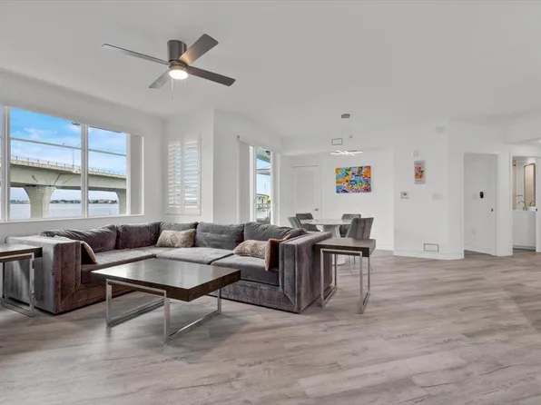 415 NW Flagler Ave, Stuart, FL 34994