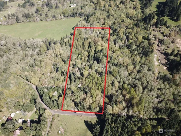223 Harp Road, Oakville, WA 98568