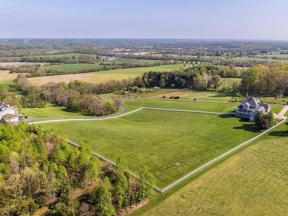 19704 Bucklodge Rd, Boyds, MD 20841 Zillow